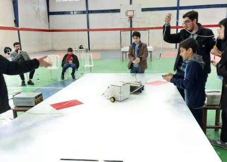 برترین‌های مسابقات رباتیک دانش آموزی در آمل معرفی شدند